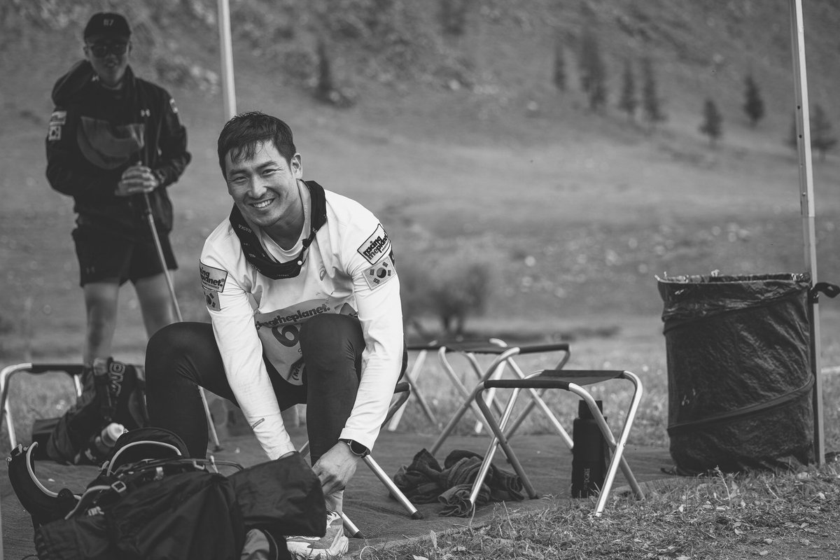 racingtheplanet's tweet photo. It's not even the finish line and it's never hard to find many smiles in the races. ๐๐๐
#morethanarace #gobimarch #mongolia #4deserts #trailrunning #atacamacrossing #chile #namibrace #namibia #thelastdesert #antarctica #stageraces #ultrarunning #ultramarathons https://t.co/kas3iTJqLH