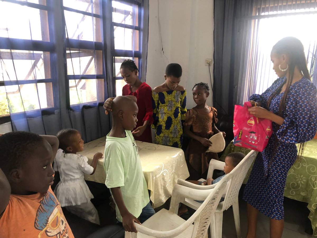 gracetribeintl's tweet photo. Family Meeting / Praise Sunday was a blast ๐ฅ ๐ฅ
Glory be to God.
We are pumped for the next half of the year.
https://t.co/9IySzlyTAV
#roarofthemighty #Gracetribe #hallelujah #movement #prophetTee #sundayschool #uwc https://t.co/pg0atJhLuV