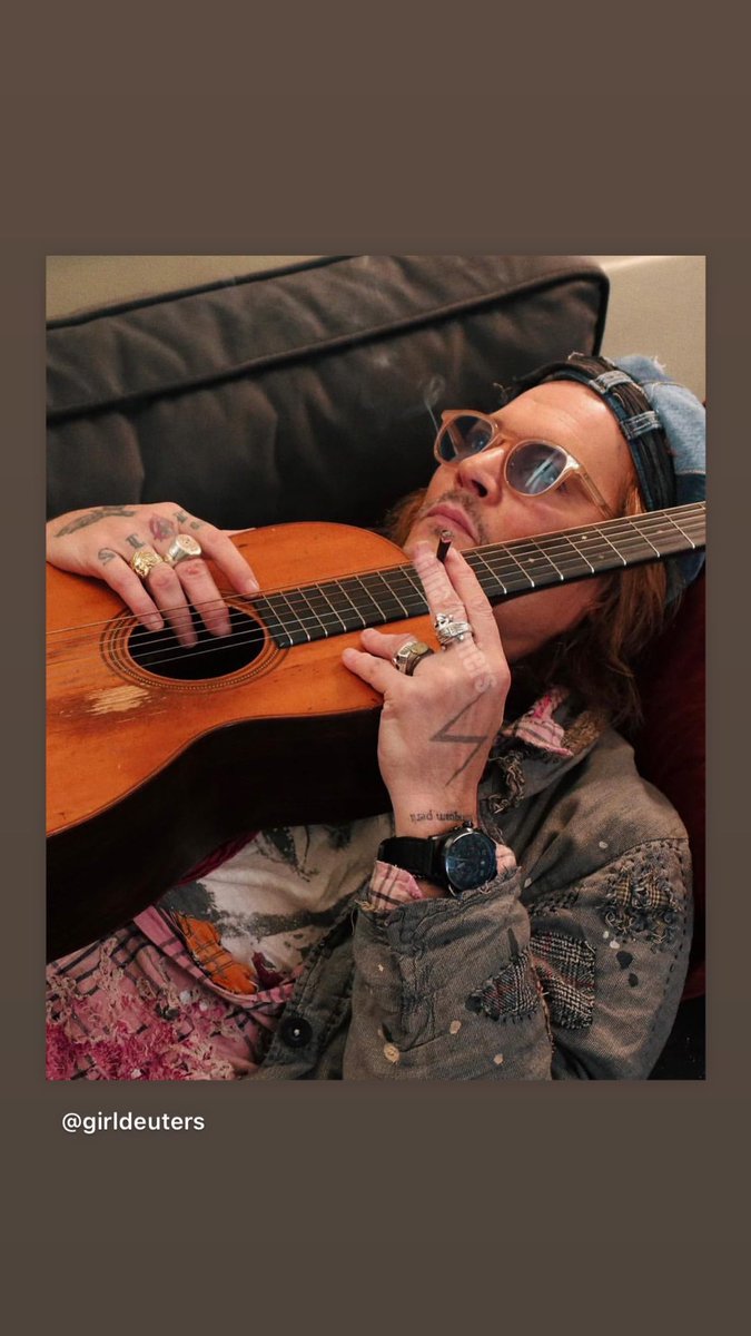 JohnnyDepp_ent's tweet photo. https://t.co/H9lbsVTolH