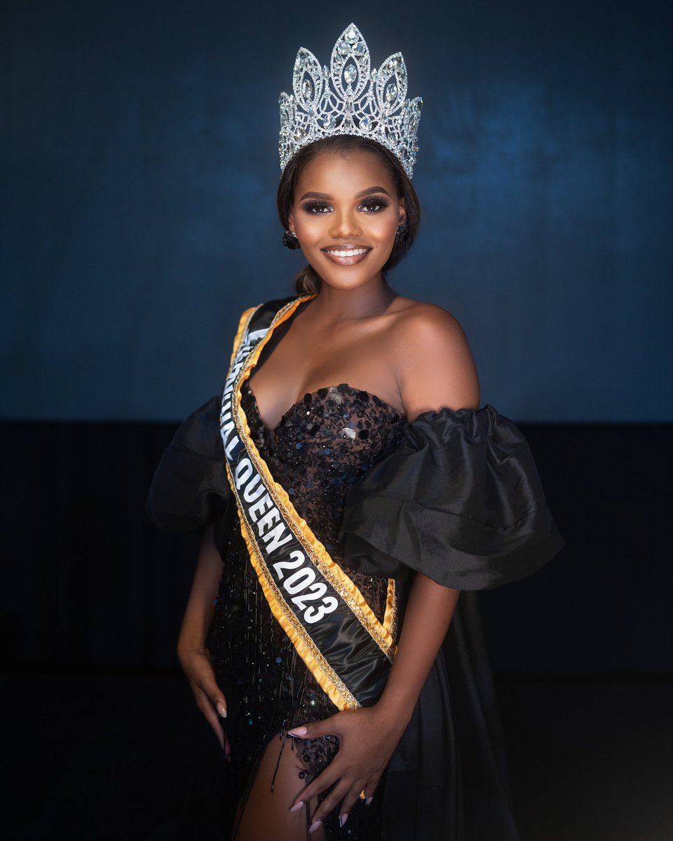 carnivalsaintlc's tweet photo. 👑 Shanice Butcher 👑
Saint Lucia’s 2023 National Carnival Queen https://t.co/muqwxOXyEq