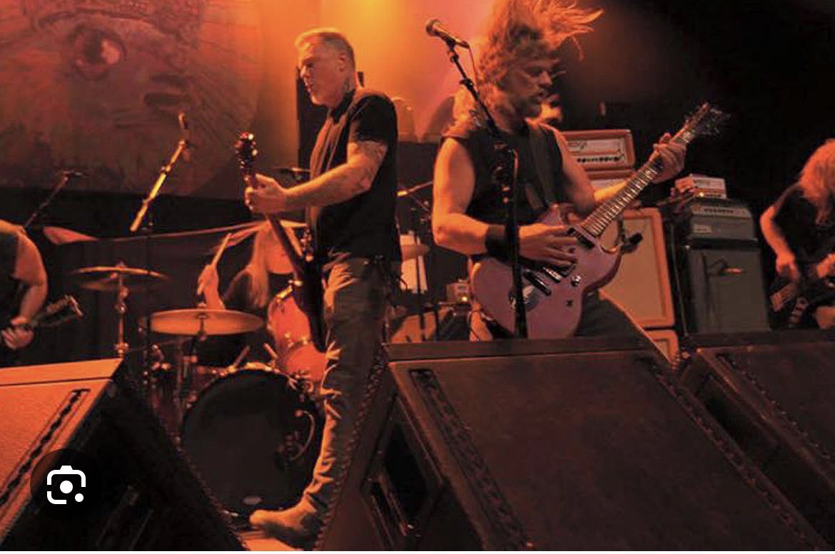 BillsFanJDC's tweet photo. @Super70sSports James Hetfield and Pepper Keenan https://t.co/MebxyXvQUv
