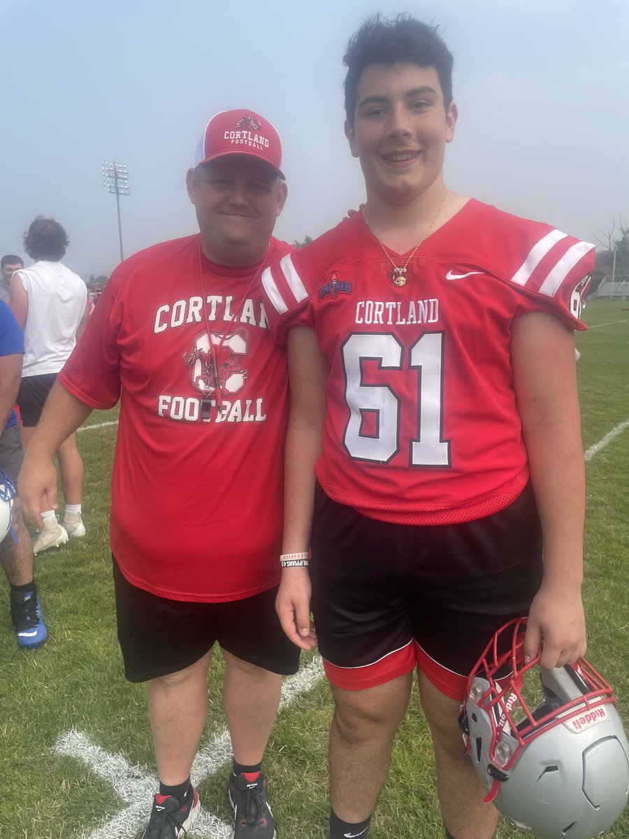 Mario33185's tweet photo. Had a great day Friday competing at @CortlandFB red dragon elite camp. Thank you @CoachRotch learned a lot! @SomersFootball https://t.co/lfmJBCwwrE