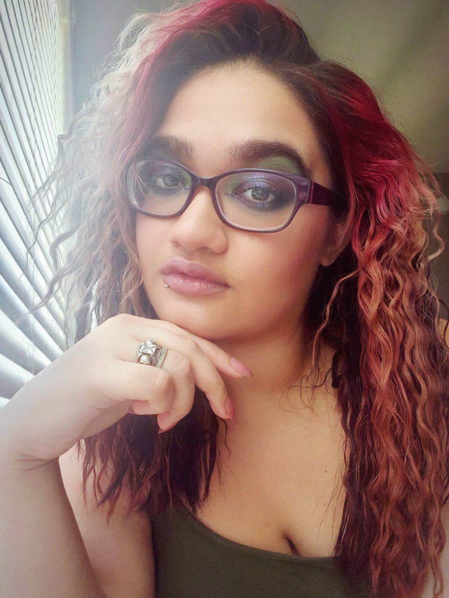 🎶My, my, those eyes like fire
I'm a winged insect, you're a funeral pyre
Come now, bite through these wires
I'm a waking hell and the gods grow tired🎶

#sleeptoken #takemebacktoeden 

Happy Sunday y'all