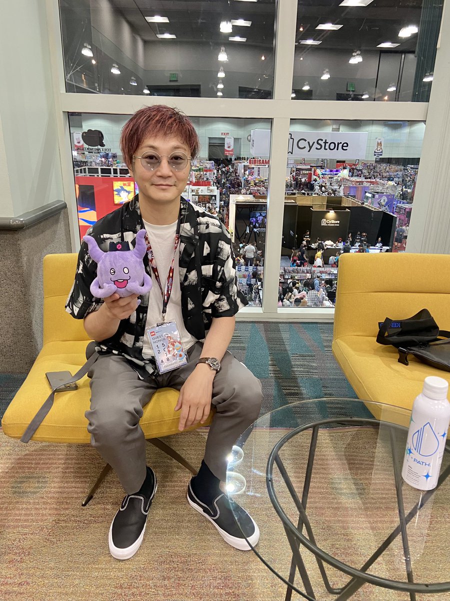 Anime Expo Day 2! 
Kodaka will be having an autograph session from 10:30am at Kentia Hall! Hope to see you there! 

#AX2023 #RAINCODE