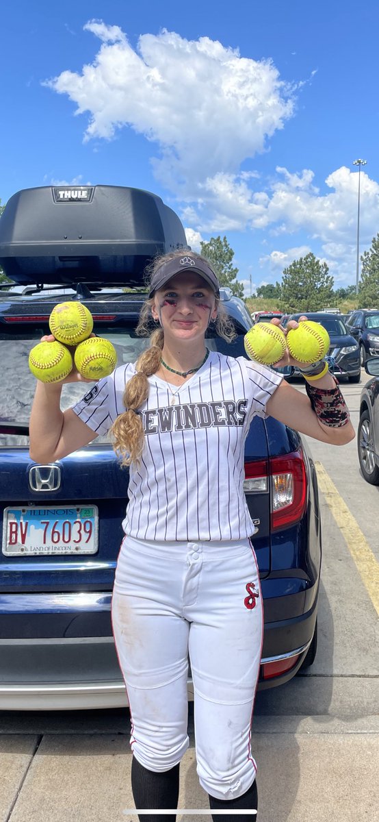 rylen_b's tweet photo. After this weekend my team had a combined number of 14 home runs!! me and my girl @_stephanyolivas each had five bombs!! @djgasso @MelyssaLombardi @Los_Stuff @LegacyLegendsS1 @SBRRetweets @CoastRecruits @emmbemmm_holla @Utah_Softball @COSparkFire https://t.co/QCfasV1wpJ