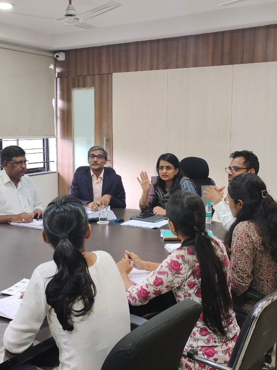 pskadu's tweet photo. Meeting with the CEO of ZP, #Nagpur Mrs. Saumya Sharma regarding Innovative Jal Jeevan Mission Internship Program. Dr Prashant  Kadu sir and Er. Umal Chandekar (Executive Engineer, Water Supply Division, ZP) provided guidance to the interns.
@saumya__ias
#zilhaparishadinternship https://t.co/DzRDHmcFM2