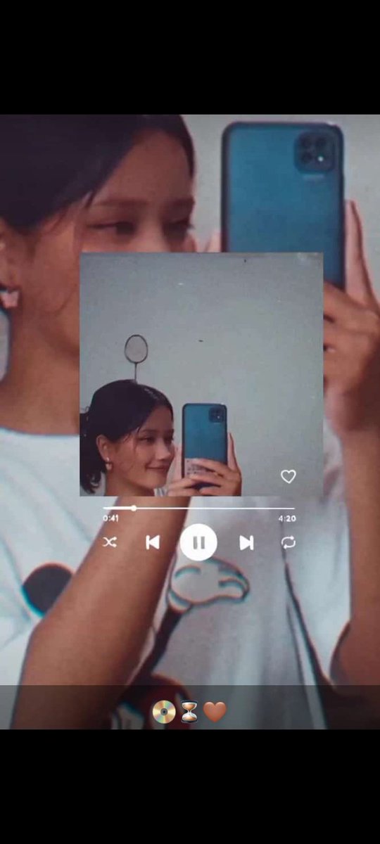 LariLenne's tweet photo. Will you be mine? 💍 https://t.co/Hdc3l07Pfy