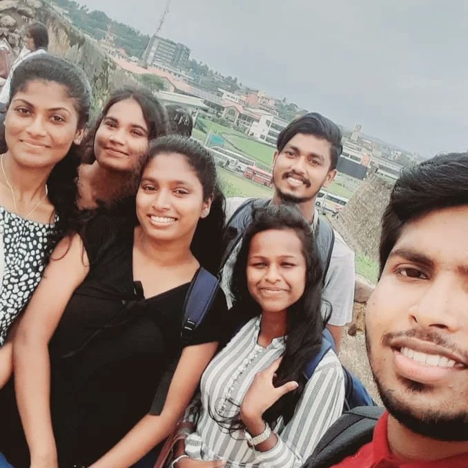 dimuthu_keshan's tweet photo. Happy memories😍😘 https://t.co/FYPU2nrKnZ