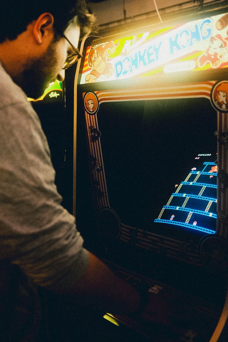 ビンテージのアーケードマシンをプレイするのも好きですか? 🕹