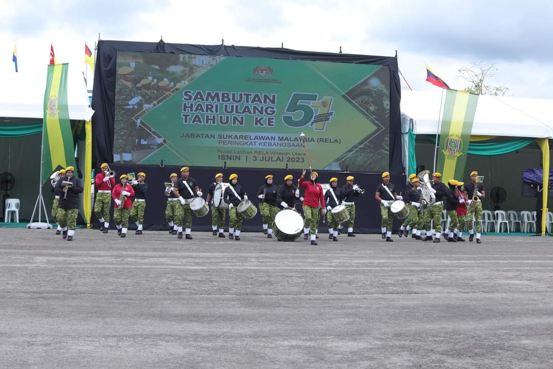 2 Julai 2023 | Ahad :

Sorotan sepanjang sesi raptai Majlis Perasmian Sambutan Hari Ulang Tahun (HUT) Ke-51 Jabatan Sukarelawan Malaysia (RELA) Tahun 2023 bertempat di Pusat Latihan RELA Wilayah Utara (PLRWU), Bukit Selambau, Sungai Petani, Kedah hari ini.