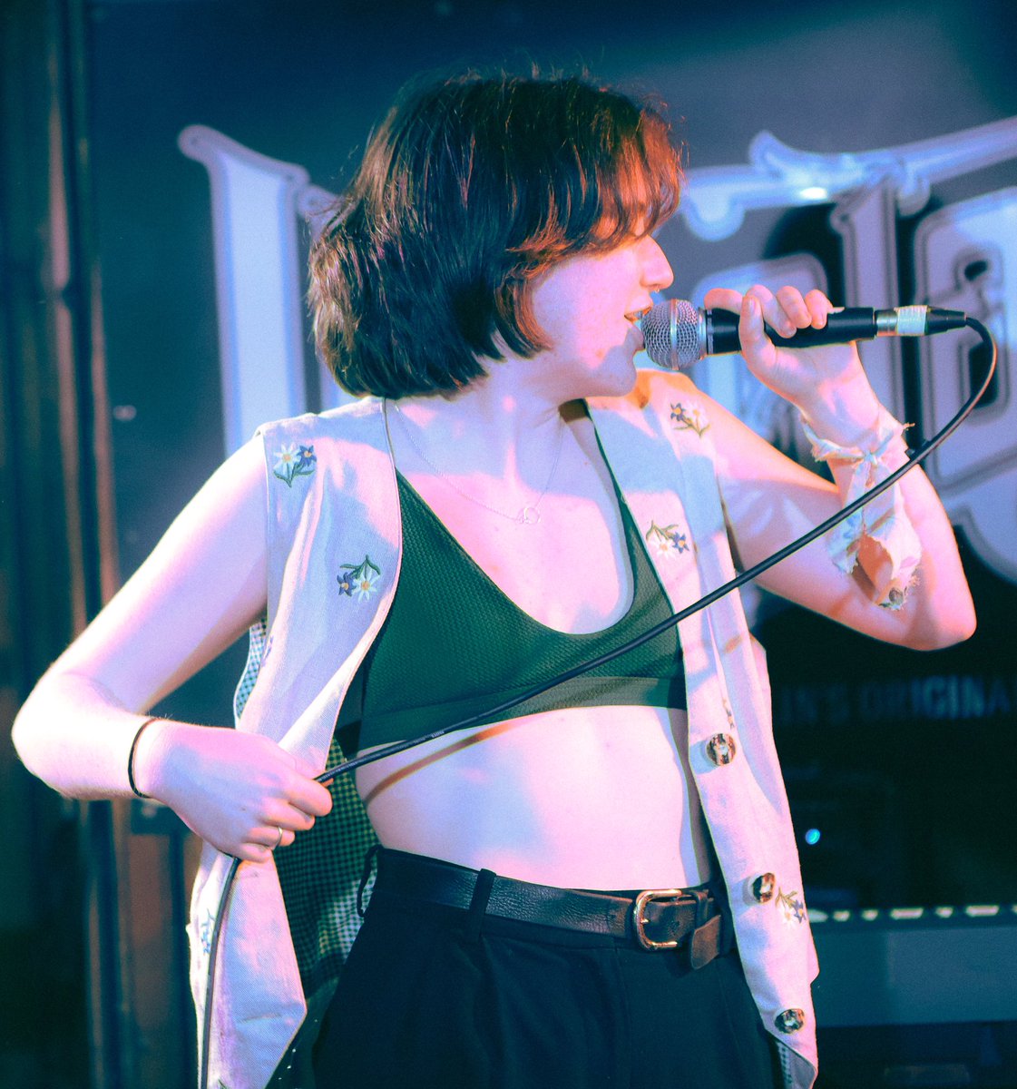 Last Apollo tweet media