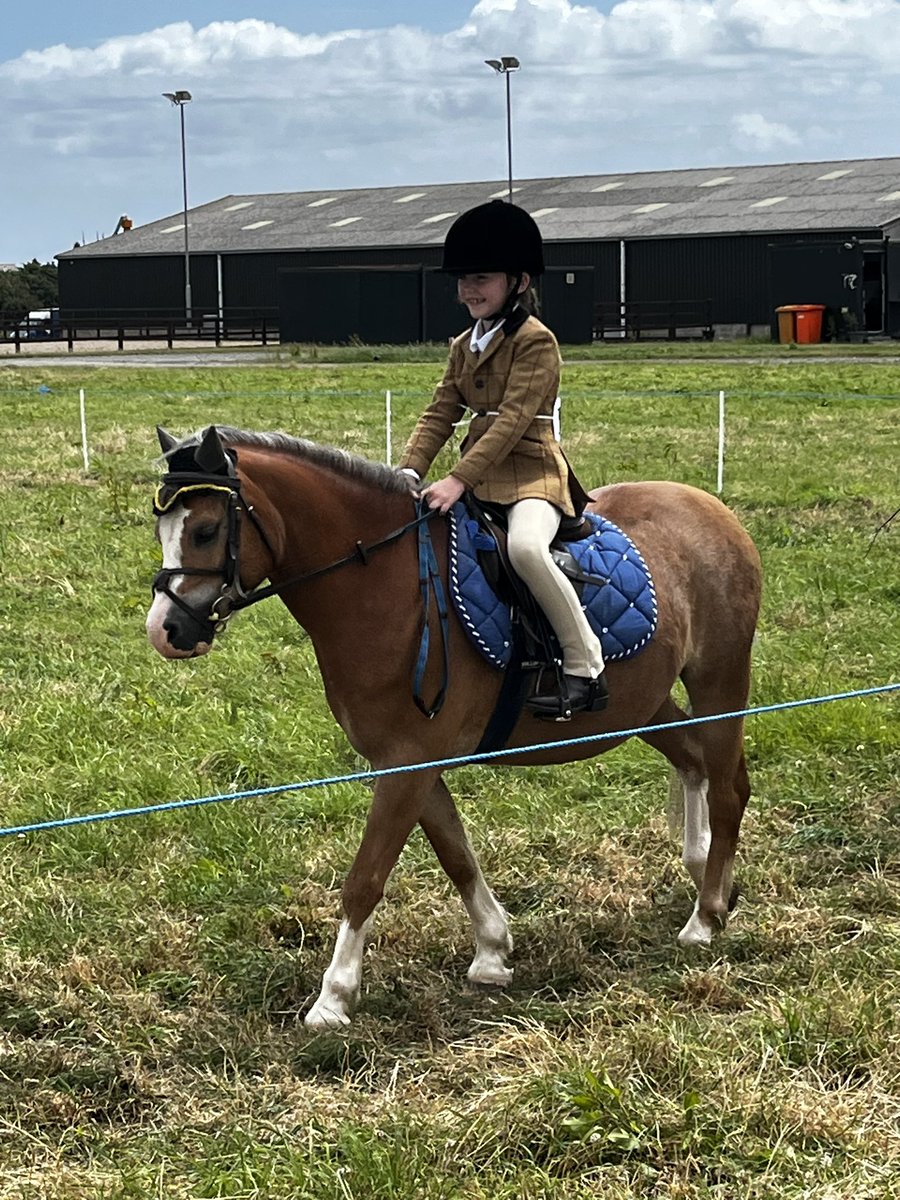 Proud dad moment today her 1st show on Cosmo and got named champion! Massive thanks to Stella Hampton from ballawhetstone stables.
