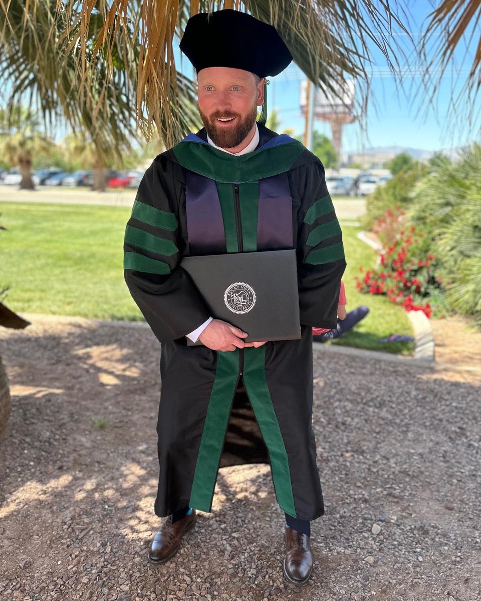 UICOMPEM's tweet photo. Resident Spotlight! Dylan Gronset (he/him) PGY1 from Chicago, Illinois Attended med school at Rocky Vista University
- Hobbies: skiing and mountain biking
- Fun fact: He was part of the 2015 National Champion Showski team.
- Fave thing about UICOMP: Flying with with life flight https://t.co/b6yJjC3LOh