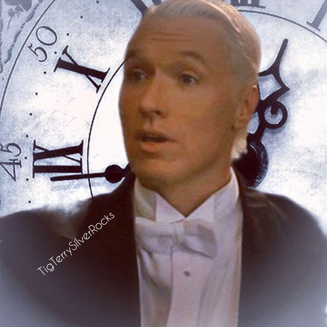 Silversmeasures's tweet photo. Time is of the essence #timecop2 #brandonmiller #throwback2003 https://t.co/Exx1mHeS9y