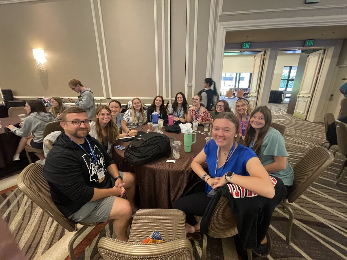 Team FH at awards!! Mr. Lynch and I are so proud of this incredible group of students!!👏🏼👏🏼🤩🤩💛🧡👩‍🏫👩‍🏫👩‍🏫 <a href="/TAcademyAHS/">AHS Teacher Academy</a> <a href="/FHSchools/">FHSD</a>