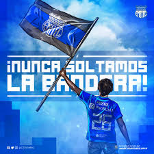 carlosl_torres's tweet photo. Es impresionante como hay gente que sigue queriendo destruir al @CSEmelec, no puede llamarse emelecista a esos que solo buscan desestabilizar al club. En estos momentos hay que apoyar y no estar buscando generar noticias en beneficio propio. #Azulesdecorazon apoyar de verdad. https://t.co/5qlCxbwMRP