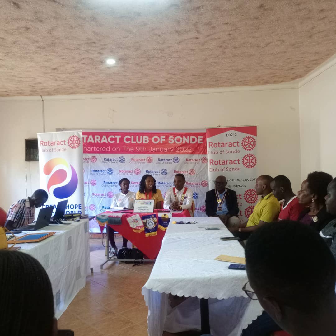 RctKlaSsese1's tweet photo. Sailors at the Rotaract club of Sonde as they host the DRR on his first visit in the Rotary year 2023/24.

#SsesePR
#LegendsOfHope https://t.co/jmgMb86zy2