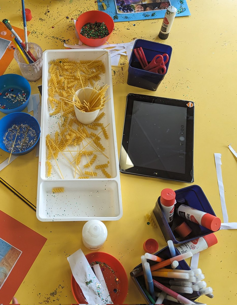 Rayleigh Primary School tweet media
