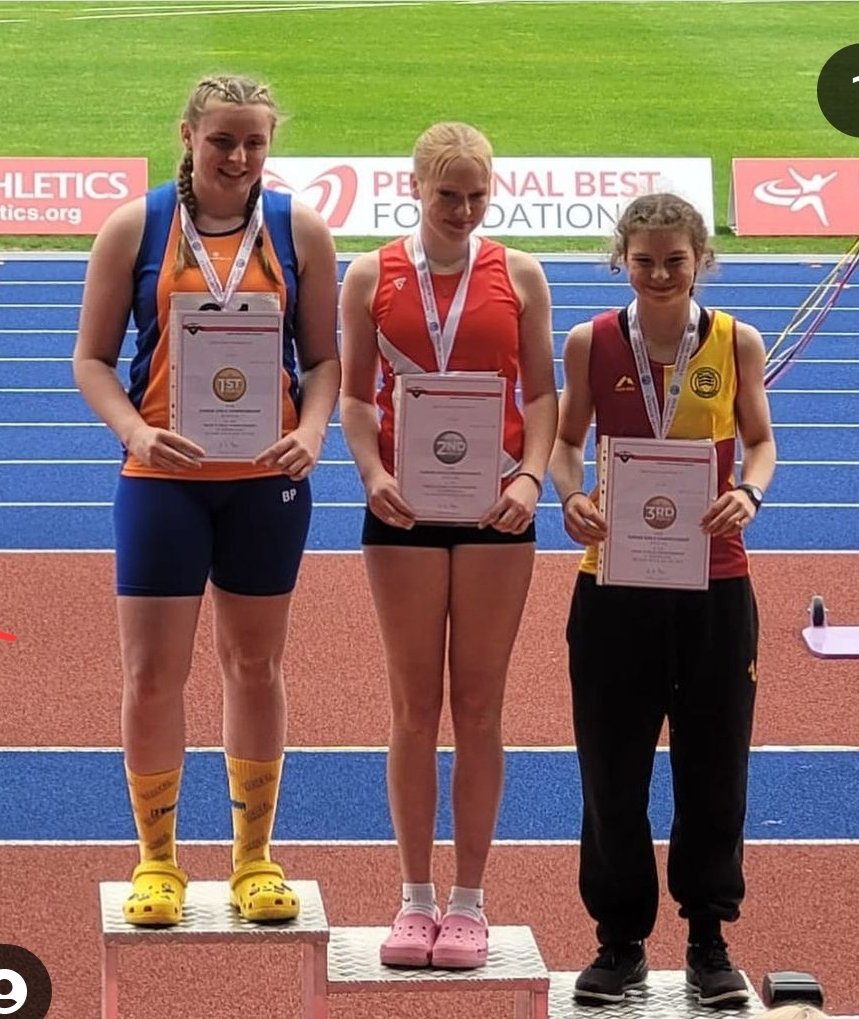 SamMcB1's tweet photo. Discus silver medal for Abi McBriar in the English School championships! Impressive performances under pressure from all these talented young athletes. Thanks to coaches @team
wadac, @SchoolAthletics, @HantsSchAth1 team managers and @StSwithunsGirls @StSwithunsSport 
@EnergiseMe_ https://t.co/VmrYeufC9n
