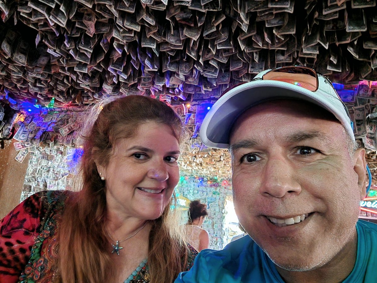 alcabrera14's tweet image. No Name Pub. #keyslife