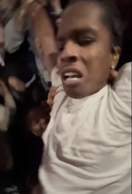 KeitaMally's tweet photo. Kounou #suntomoon Depuis k tabali tioun n’a ni anw ne tara so djona 🤣💀 https://t.co/957V3Vis4a