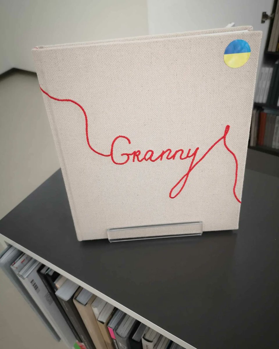 art_morozova's tweet photo. The book Granny is now available for purchase at Kaunas Photography Gallery, Lithuania. Gallery curator @donatasstankevicius
#photo_art
#granny
#grannyproject
#grannybook
#olenamorozovaart
#NFTCommunity
#Ukraine
#Ukrainian_artist https://t.co/mVNED3Lc74