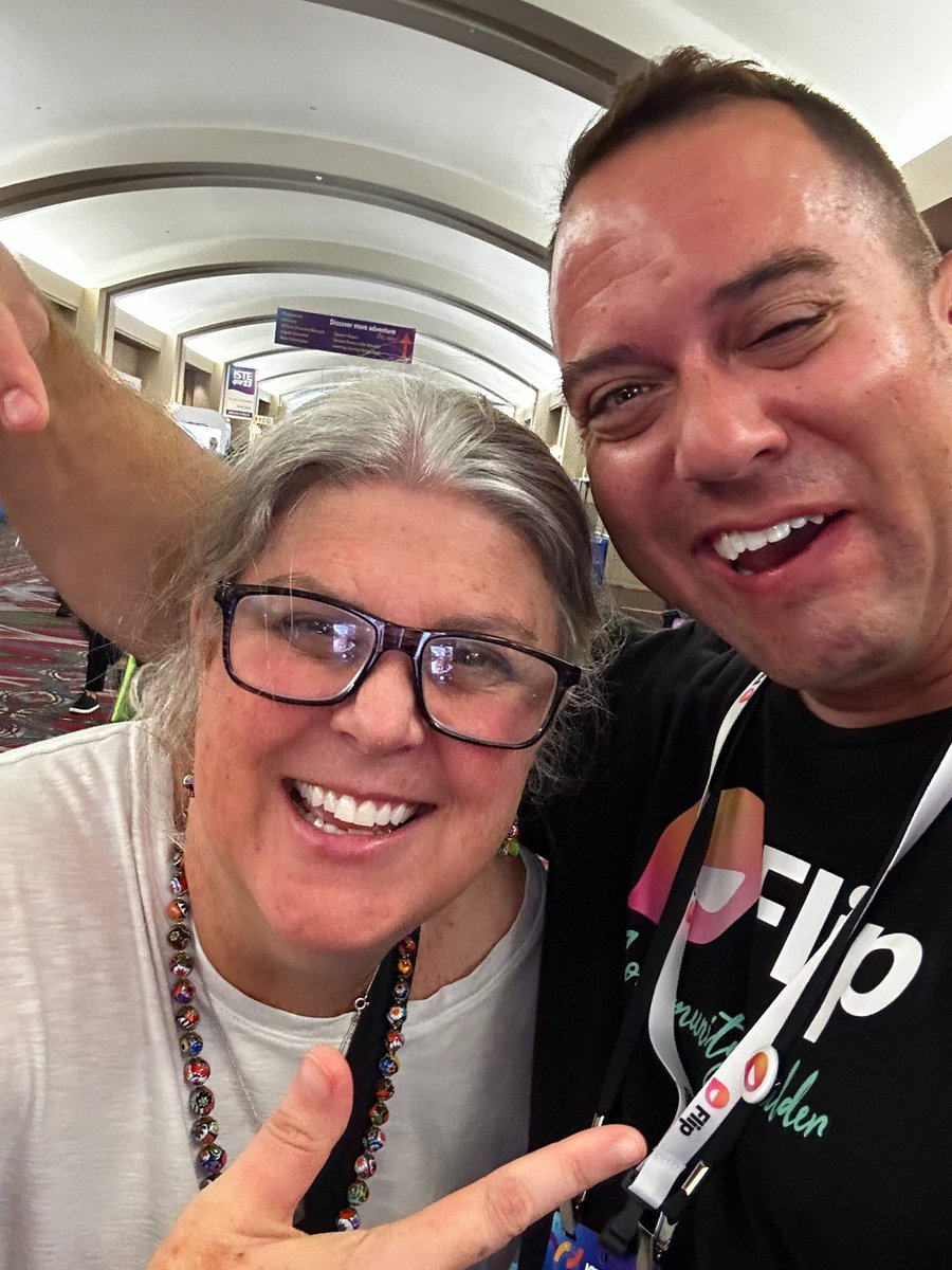 Andy Knueven #YouKnuevenLearn #MinecraftEdu 💚 tweet media