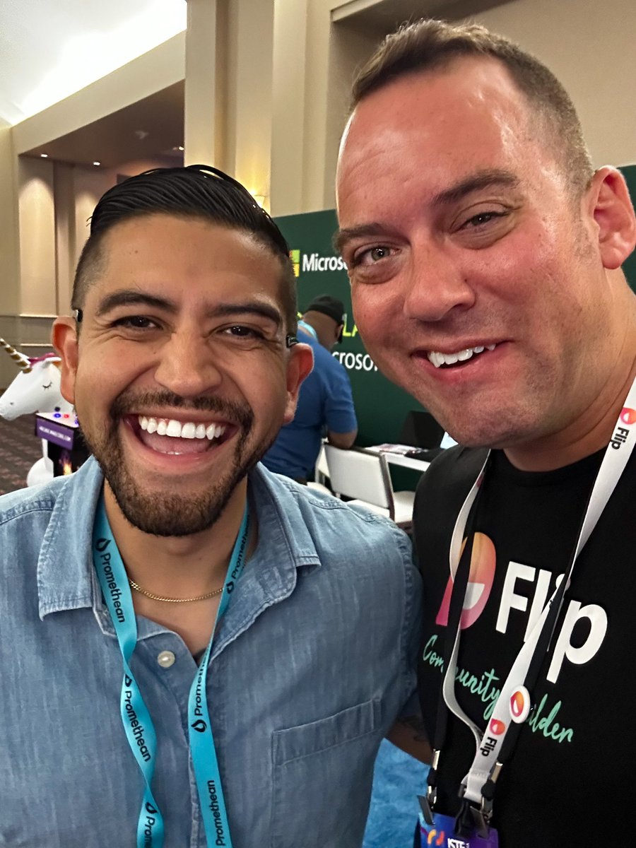 Andy Knueven #YouKnuevenLearn #MinecraftEdu 💚 tweet media