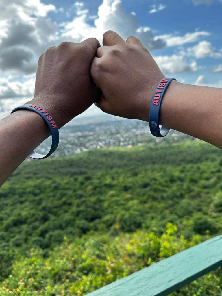 simbahd's tweet photo. @BabaAlexa @AmChamTZ We are supporting the cause..

#HikeForAutism #RunForAutism

#GolfForAutism https://t.co/xcmrVVfU5P