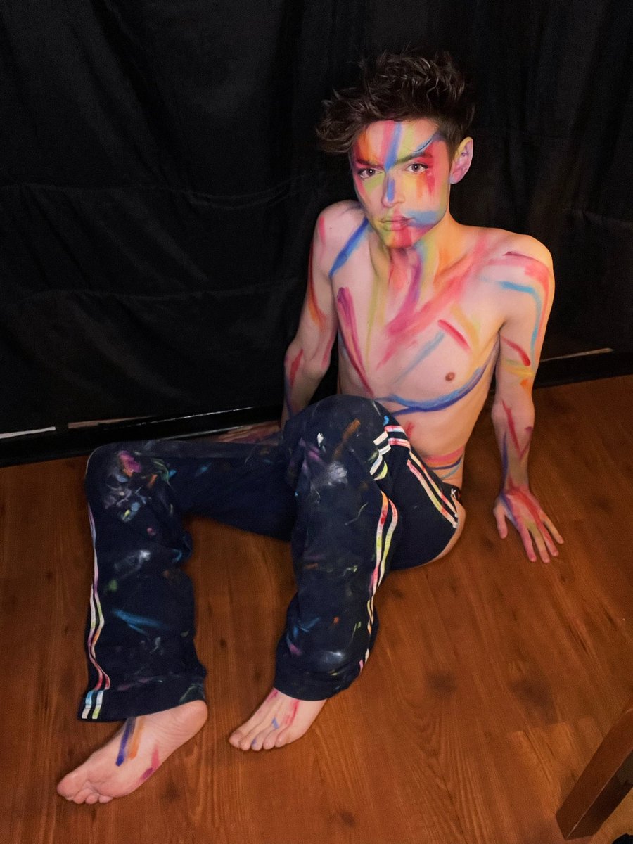 ⟢ ⟣ ⟡ Stef Stars ⟡ ⟢ ⟣ tweet media