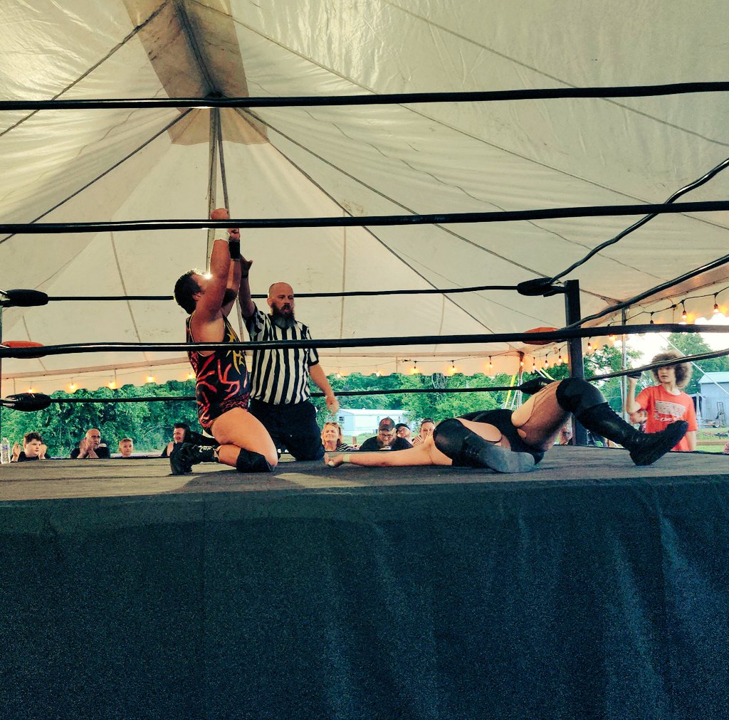 JCrane317's tweet photo. Successful @WrestleNerdsCom championship defense in Ohio last night! 

In 2023 I've lost 3 matches and only been pinned once. Won/defended 4 different titles in different states. 

The summer of DANGER is here🦂👑 https://t.co/9Jn4R5wStF