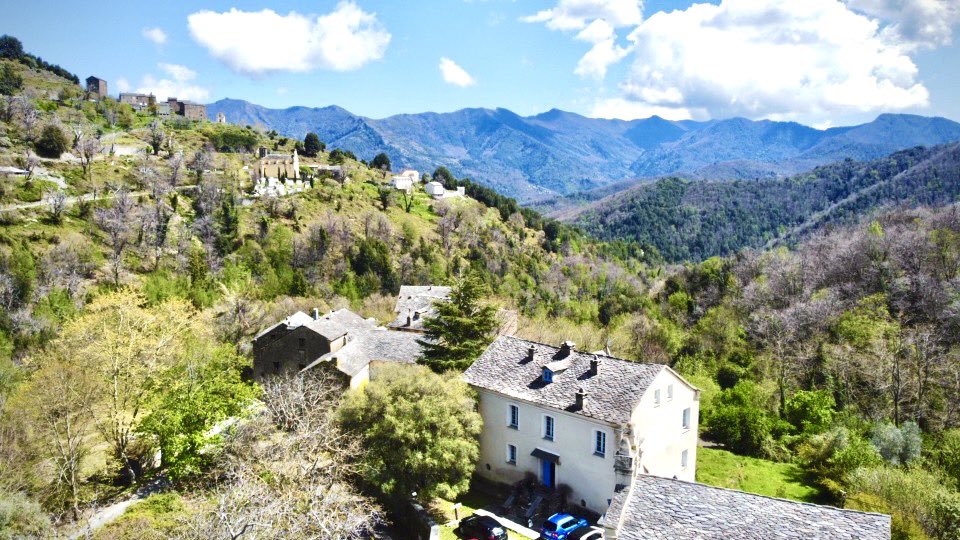 🤩[NOUVEAUTÉ]🤩
Cette semaine, venez découvrir LA CASA PAOLETTI, l’éco-musée de #Nocario en #Castagniccia avec le <a href="/parcudicorsica/">Parc naturel regional de Corse - Parcu di Corsica</a>‼️
✅Une expo sur le thème de la🌰et d’outils  
✅« le sentier des arbres » 🌳 de 1,5 km.
ℹ️Casa Paoletti du lun. au vend. de 9h à 12h et 13h à 17h.
