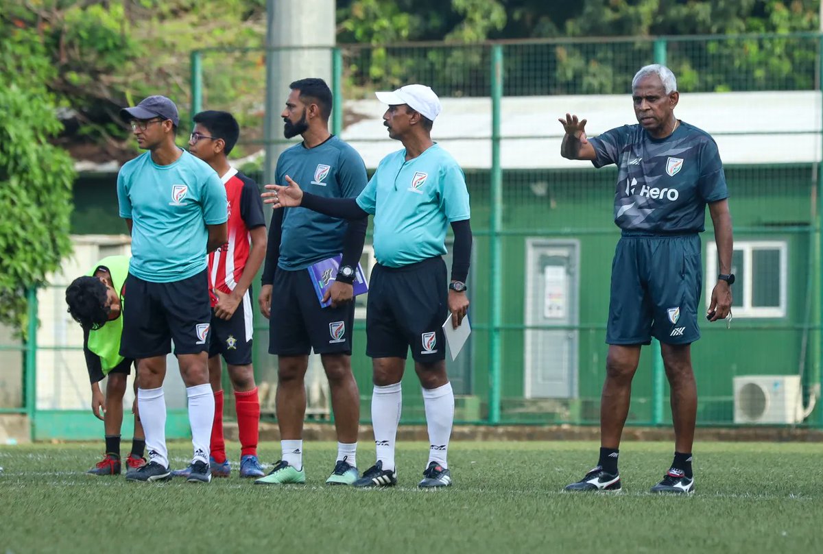 WIFAOfficial's tweet photo. 📚🎓 Reflecting on an enriching week of learning and growth at the Tutor Course with Vincent Subramanyam! 
From 20th to 23rd June, passionate coaches came together at Cooperage Stadium to elevate their coaching skills and expand their knowledge. 🌟🏟️
#TutorCourse #CoachingJourney https://t.co/gR7rIBCfqs