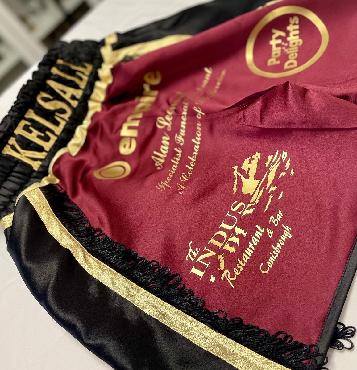 PointOne_mgmt's tweet photo. Pleasure to custom design, make and print @_KingKelsall fight kit ahead of his impressive win last night 🥊🙌🏽
Custom fight kits are now available from #mediamgmt, starting from £195 as an introductory offer.
Contact us 🥊
#fightkit #customfightkit #customdesign https://t.co/HKRiSnjbEj
