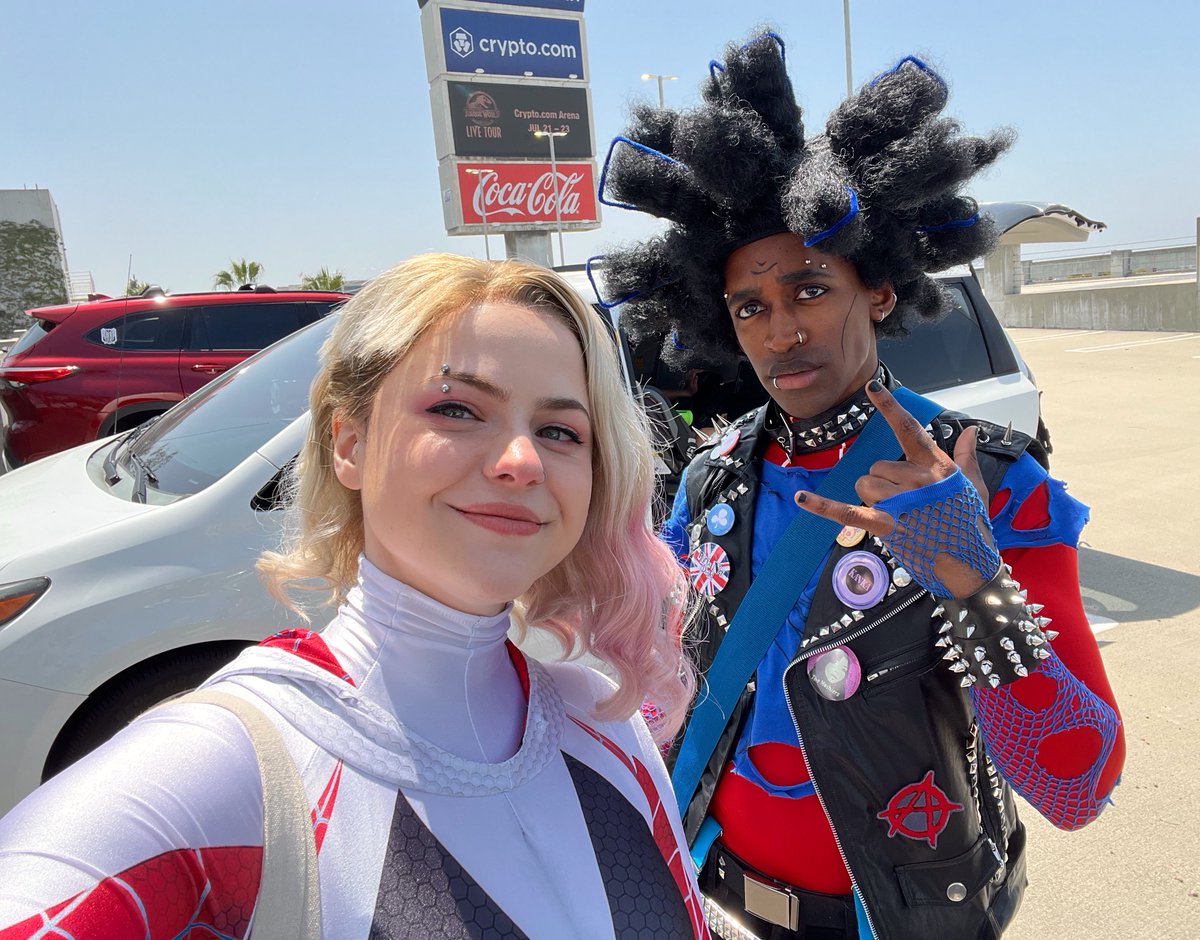 Ky mfing Mars tweet media