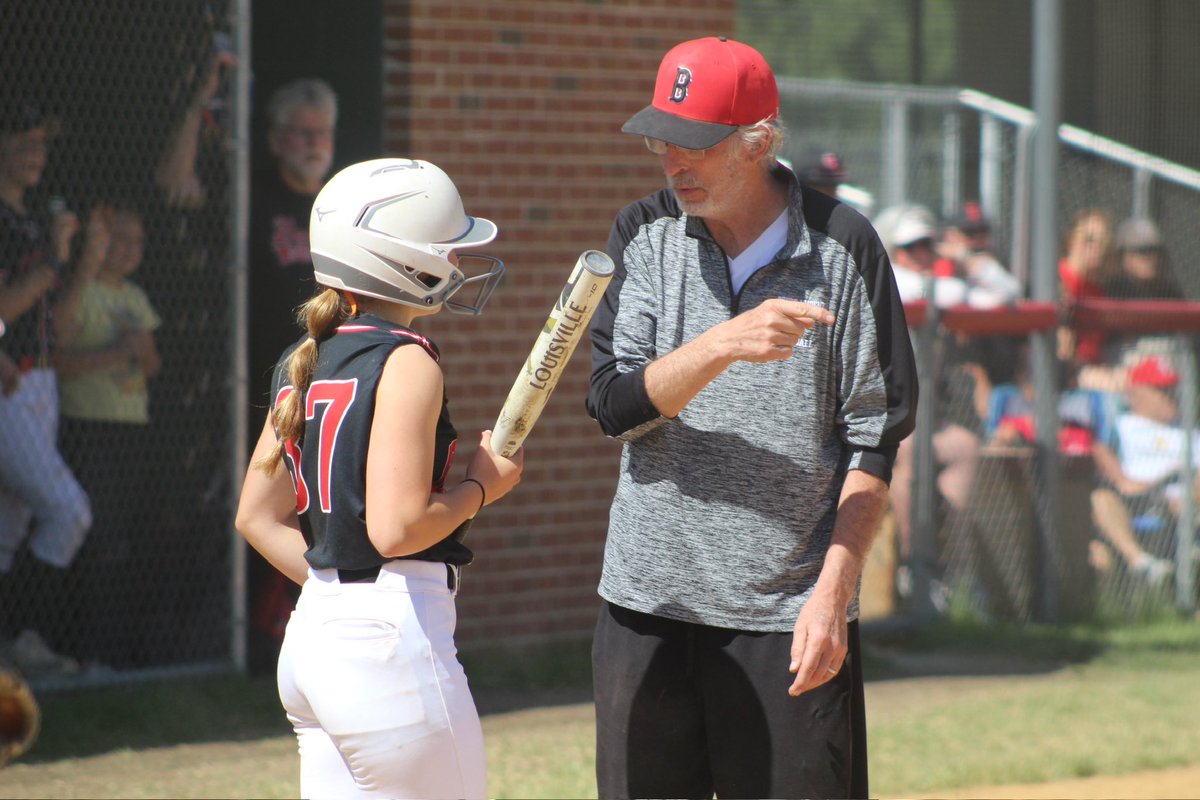 Happy birthday to our favorite head coach!! Thank you for everything you do jerbear ❤️