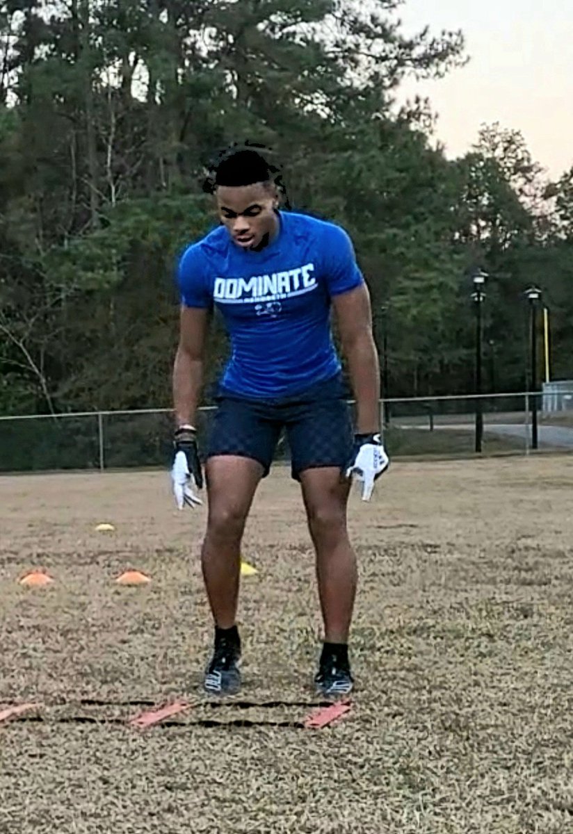town33022's tweet photo. π₯ππͺπ₯ππͺπ₯ππͺ
SLOT/RB/CB/PUNT&KICK RETURN
@On3Recruits @Recruits_AL @PrepRedzoneAL @AL_Recruiting @CoachSchuman @Scout_AndruM @AGame_chris @ScoutWatcher @TopPreps @ALFBRecruit @BlueGreyFB @TheUCReport @UANextFootball @AABonNBC
#slotmonster
#Athlete
#freak https://t.co/RdFYL1V3KU