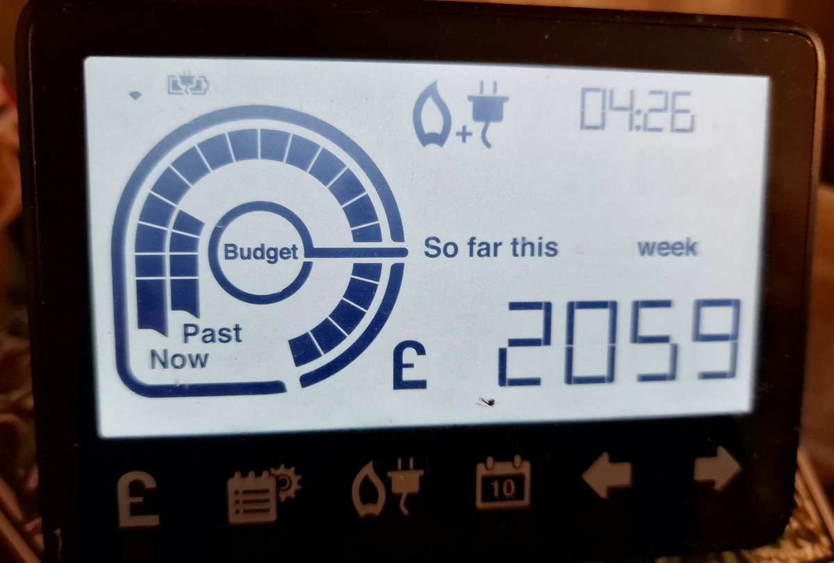 JohnIsserlis's tweet photo. @OctopusEnergy it seems that the reduction in tariffs yesterday has increased my this weeks total ual fuel charge from about £7.00 to £2,059.00!! If Smart meters aren't smart they really are pretty pointless in helping people to budget. #EnergyPrices https://t.co/FD0IPnfwHy