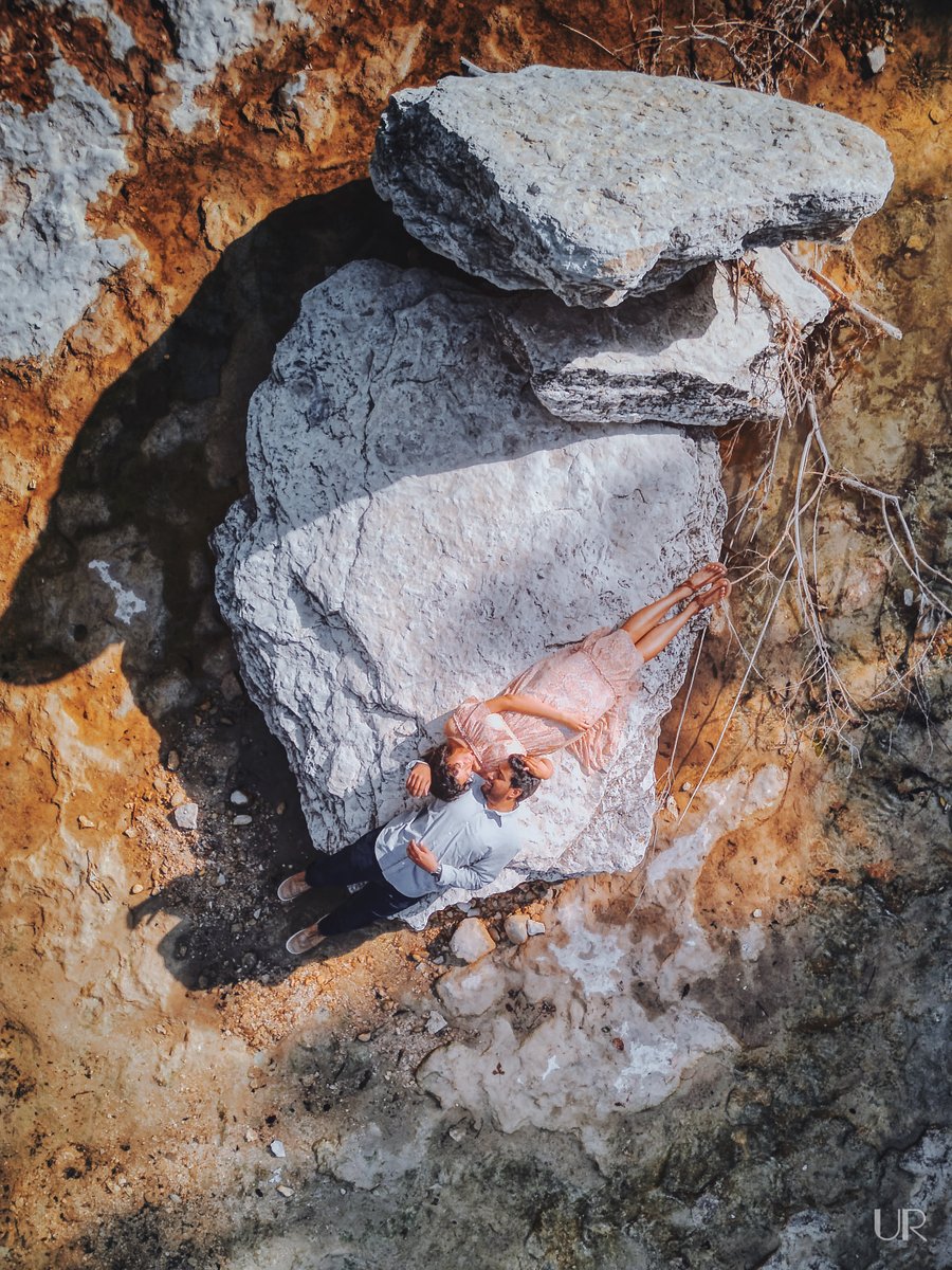 UR_UnityREEL's tweet photo. Today was an absolute delight as we collaborated with this wonderful couple to encapsulate their love in timeless engagement photos.
#AerialPhotography #EngagementPhotos #MomentsCaptured #EpicShot #DronePerspectives #DJIMini3Pro #UR #UnityREEL #Photography #Epic #Wedding #Texas https://t.co/wQnrrDekO2