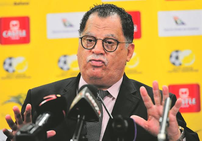 DANNY JORDAAN IS KILLING SOUTH AFRICAN SOCCER. HE MUST VOETSEK ASAP. RETWEET IF YOU AGREE.