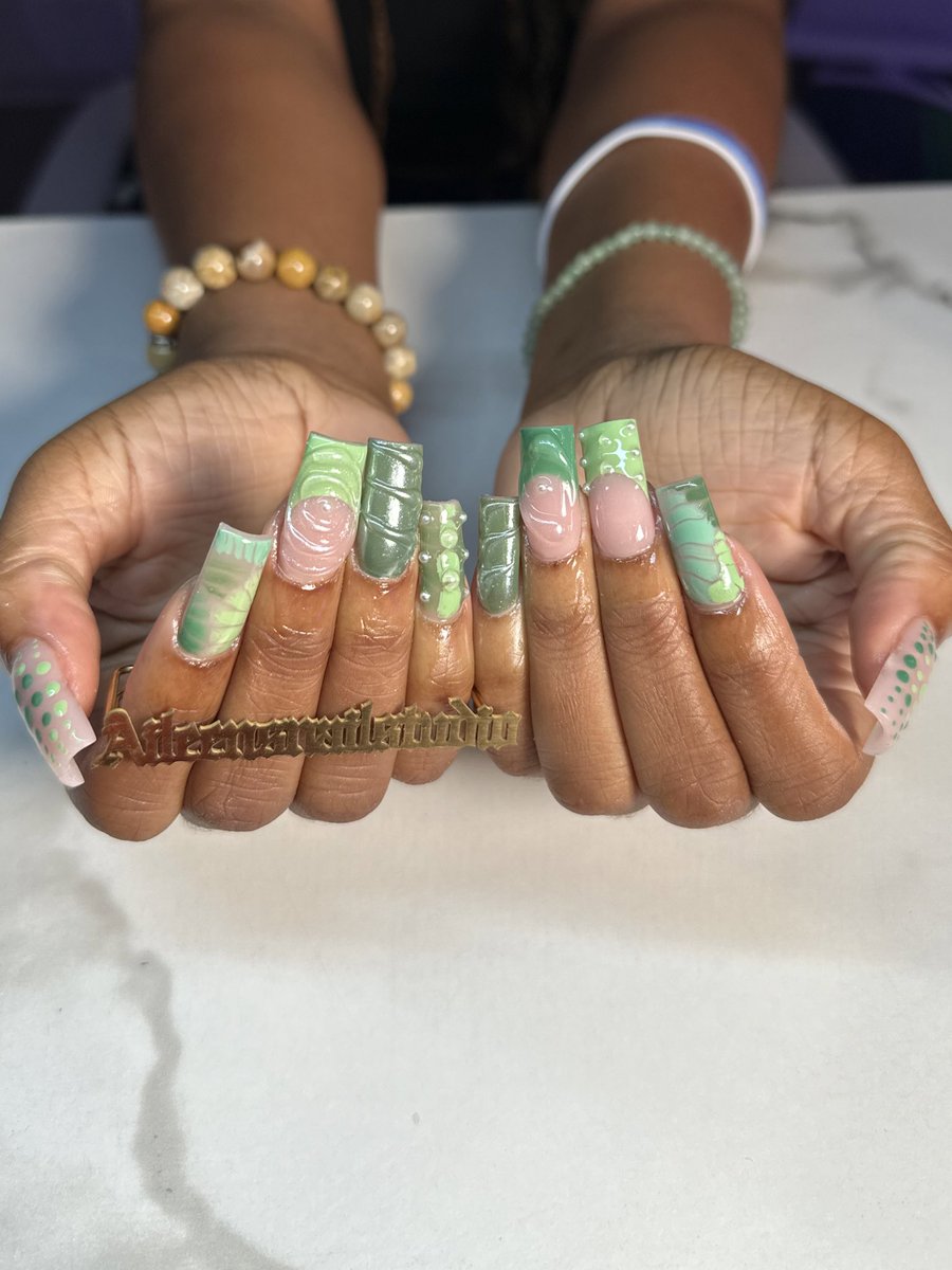 aazenethc's tweet photo. Im just so obsessed w what I do https://t.co/ptmYEAiwPs