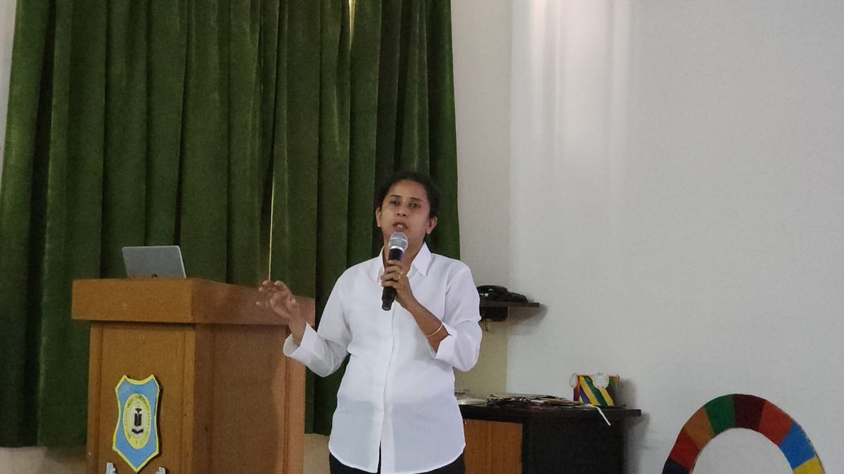 Action Research - social media in Education <a href="/twitter/">Twitter</a>
Thank you <a href="/pkdhillon08/">ParamjeetKaurDhillon</a> for initiating this project, including me in it <a href="/KnpsIndia/">KNPS Phagwara India</a> 
Interesting, exciting, looking forward to it