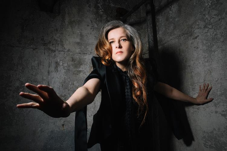 The_Ent_Factor's tweet photo. Neko Case's new album WILD CREATURES has been released by Anti Records
https://t.co/uGd25ZTbrW
#music #newmusic #country #countrymusic #rock #rockmusic #alternativerock #wildcreatures #nekocase @nekocase @AntiRecords https://t.co/rRAL4K3HbI