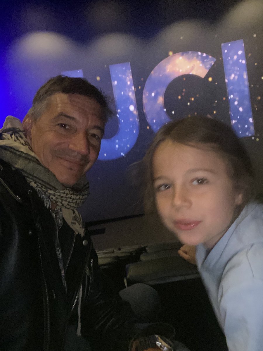 At #AMC partner #UCI IN Berlin. #IndianerJones  is up at IMAX. #AMCneveelraving