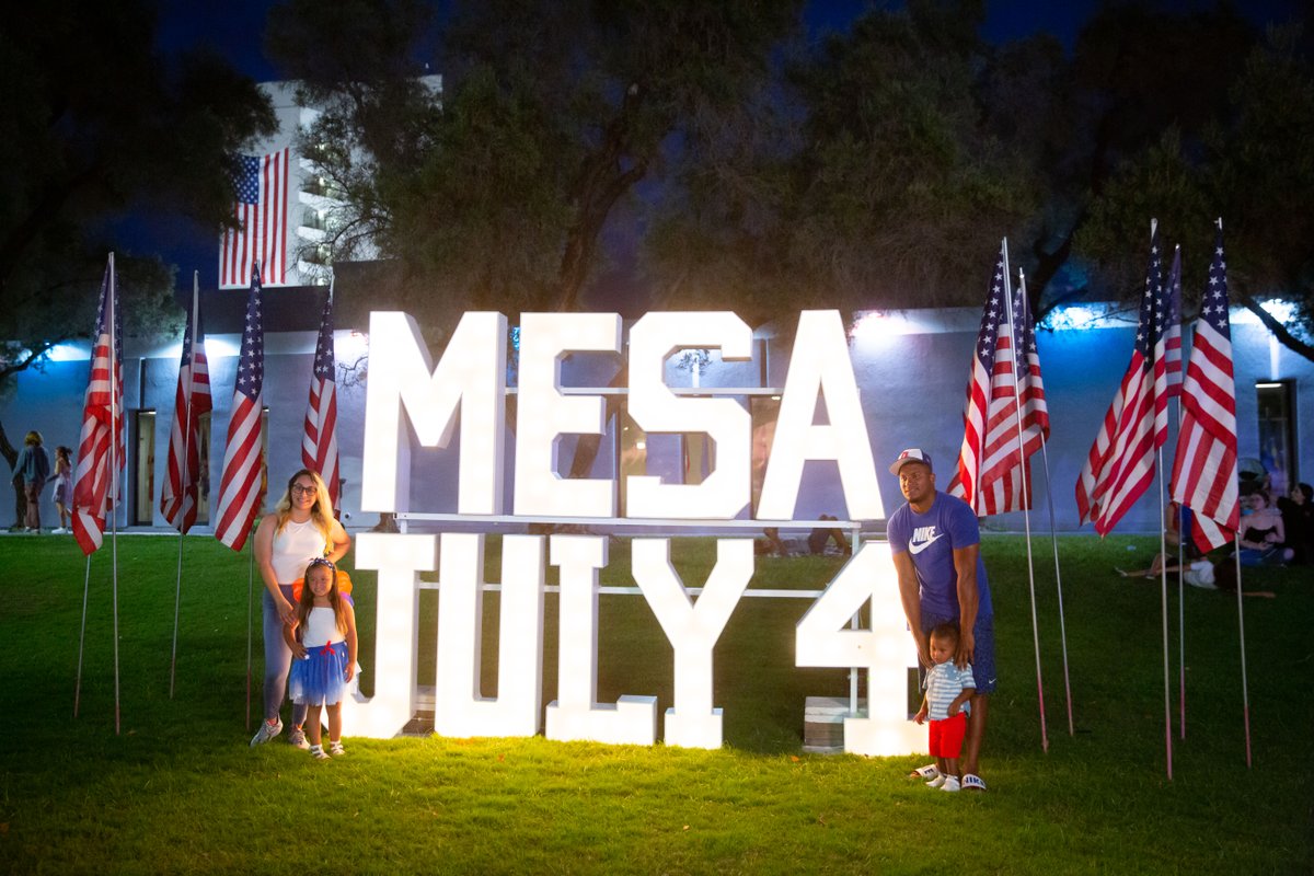 MesaDistrict3's tweet photo. We’re just a couple days away from Arizona’s coolest independence day event — July 4th at the Mesa Convention Center from 6–10 p.m.! Find a full list of entertainment, parking info and FAQ here: https://t.co/Ndk9AlkPcS #ArizonaCelebrationOfFreedom #ACOF https://t.co/No1KhZenWf
