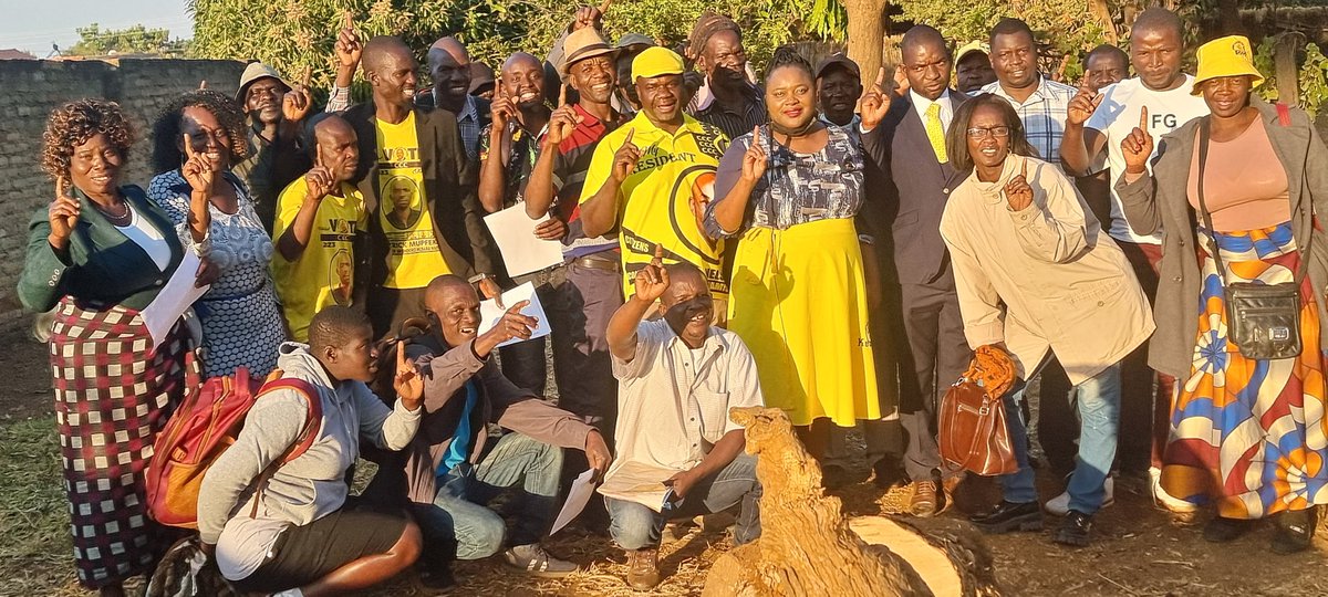 mutsamu's tweet photo. Today from our rural Mhondoro Cluster! Our first meeting with all our winning team of firebrand councillors. We were joined by Chegutu Cluster at a training meeting for a scientific & figure based campaign at village level & street level. Our reps are now fully trained & equipped. We are going to win big & usher in a New Great Zimbabwe for everyone.