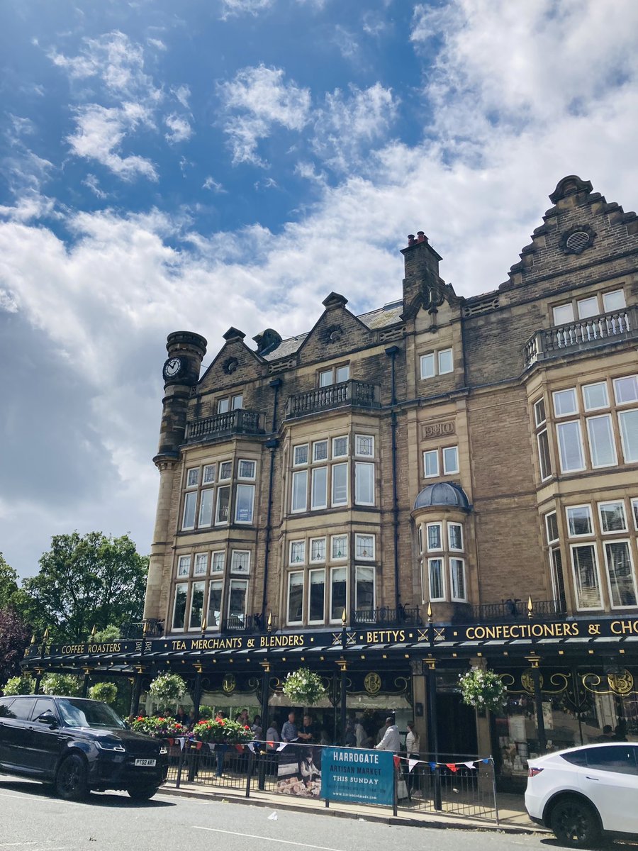 ChadhaMonisha's tweet photo. Indulged in Bettys afternoon tea experience. Had the exquisite hand-crafted cakes and treats, made fresh in their Harrogate Craft Bakery. https://t.co/GHmZE55TYv