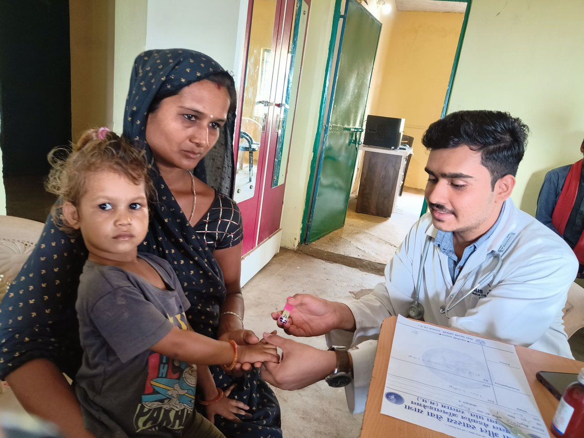 NMO एवम सेवा भारती मालवा प्रान्त के समलित प्रयासों से  मध्यप्रदेश एवम गुजरात के सीमावर्ती जनजातीय बहुल छेत्रों (झाबुआ) में *टंट्या भील स्वास्थ्य सेवा यात्रा* का आयोजन किया गया। जिसमे निशुल्क चिकित्सा स्वास्थ्य शिविरों एवम स्वास्थ्य जागरूकता के कार्य किये गये।
<a href="/NmoRatlam/">NMO Ratlam</a>