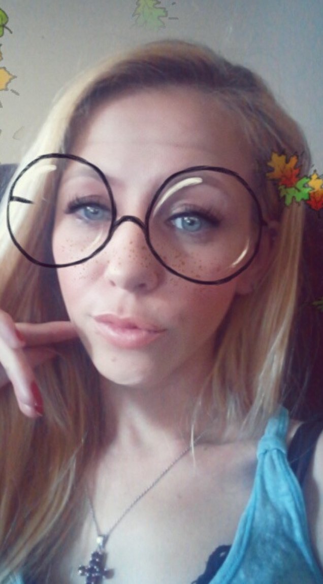 AntoniaKiss69's tweet photo. Retweet wenn ich dich errege https://t.co/9B3Xzzr8Cl