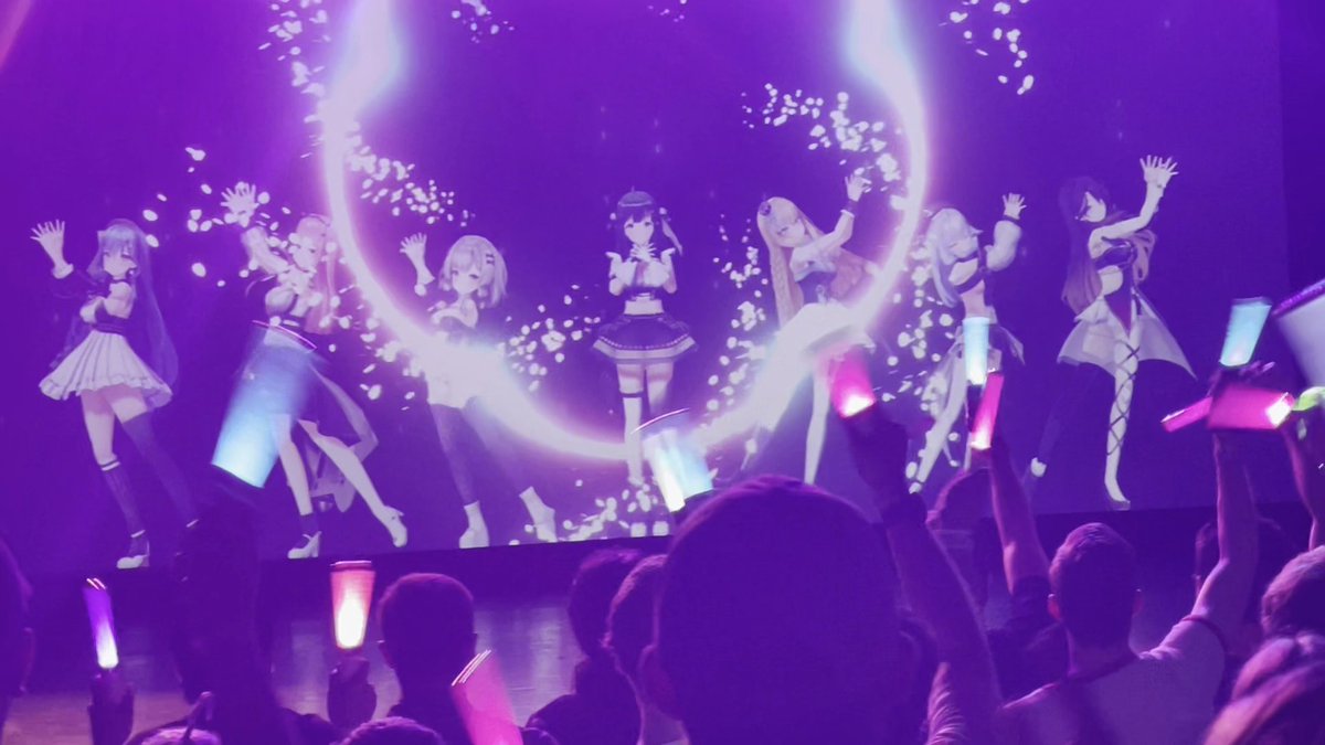 Congratulations to Production Kawaii on their 3D concert! I had the chance to attend and it was amazing seeing all the people support Kawaii. It was also an honor to hear the song I wrote for them performed live! Thank you for hosting this event!

#kawaiiforeverbloom